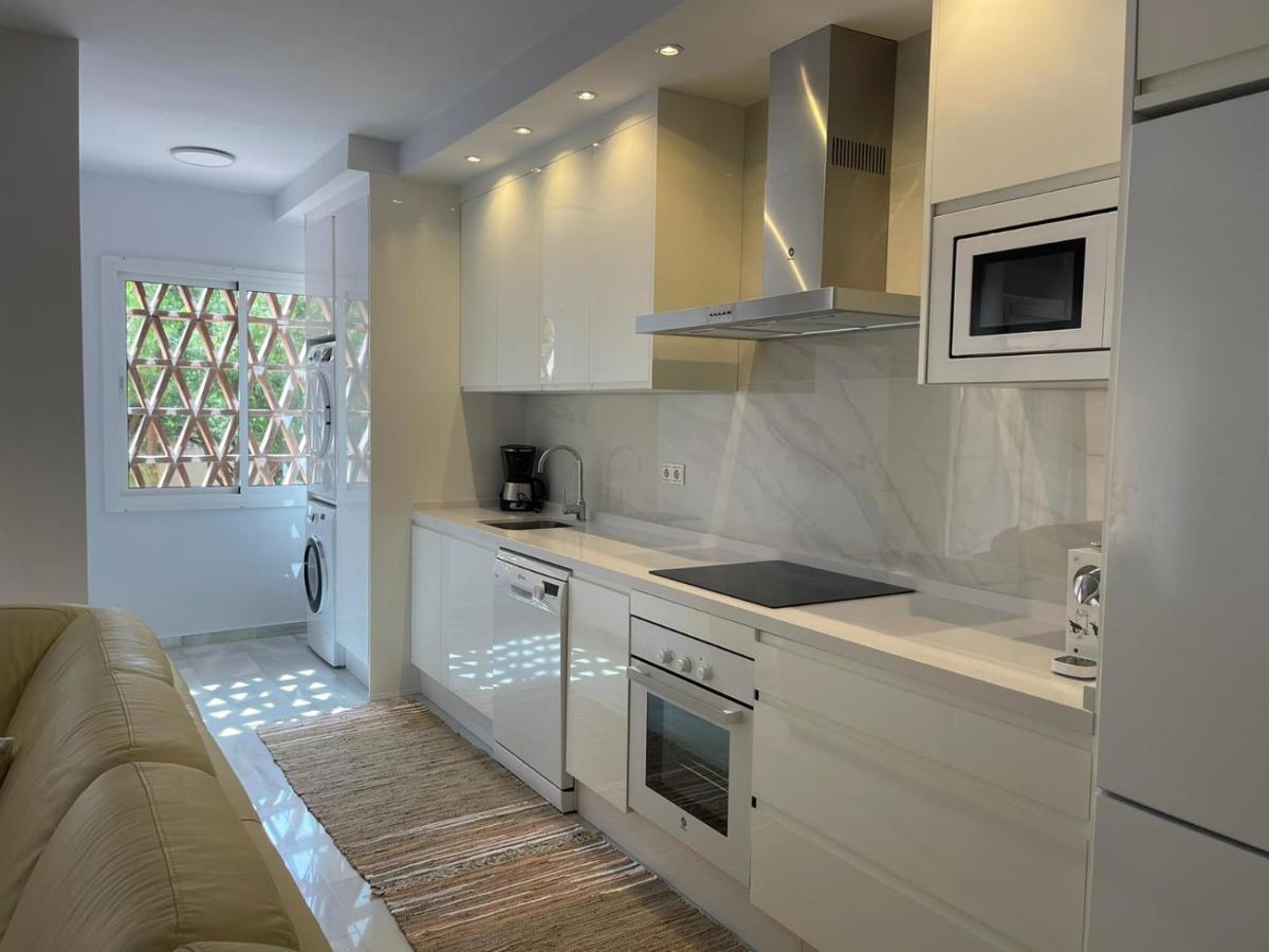 דירות Marbella Playa Residencial Con Piscina מראה חיצוני תמונה