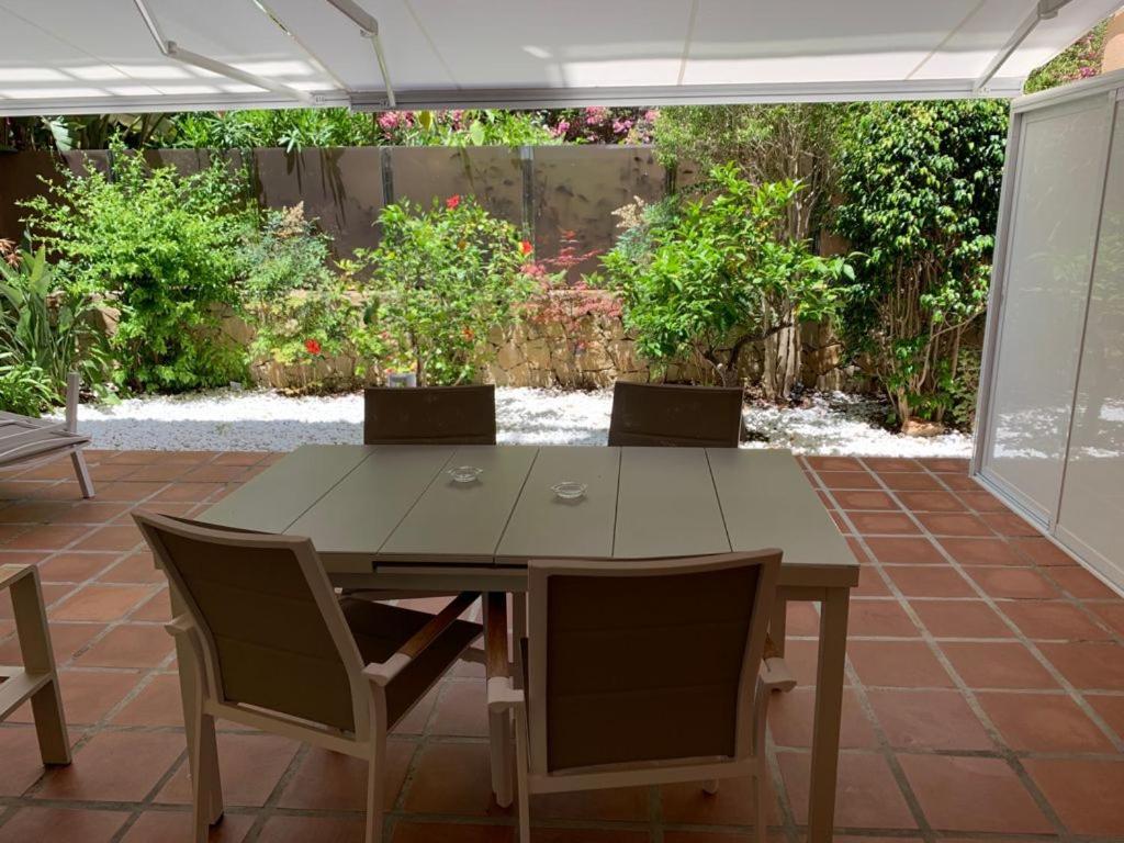 דירות Marbella Playa Residencial Con Piscina מראה חיצוני תמונה