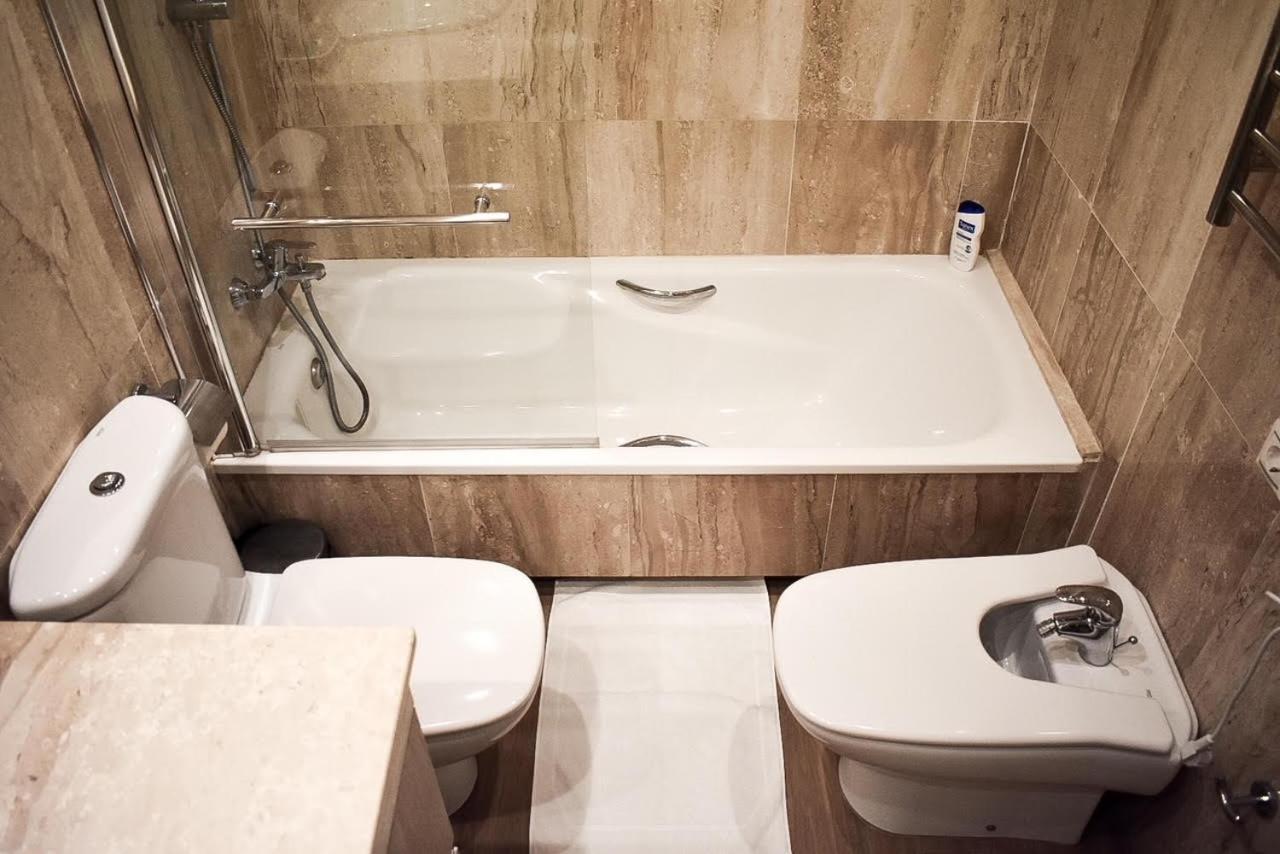 דירות Marbella Playa Residencial Con Piscina מראה חיצוני תמונה