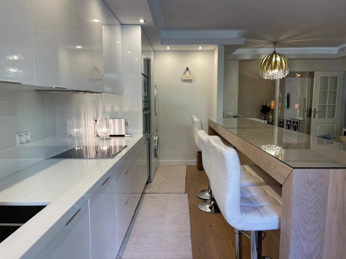 דירות Marbella Playa Residencial Con Piscina מראה חיצוני תמונה