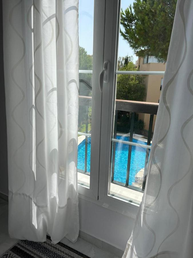 דירות Marbella Playa Residencial Con Piscina מראה חיצוני תמונה
