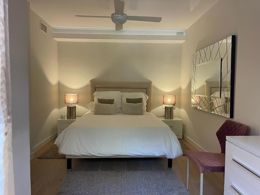 דירות Marbella Playa Residencial Con Piscina מראה חיצוני תמונה