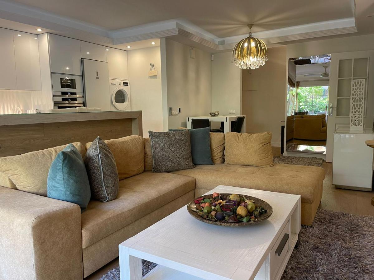 דירות Marbella Playa Residencial Con Piscina מראה חיצוני תמונה
