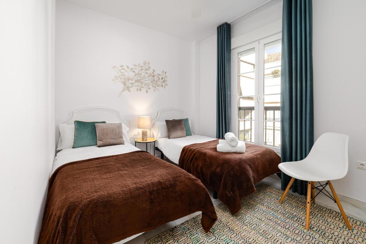 דירות Marbella Playa Residencial Con Piscina מראה חיצוני תמונה