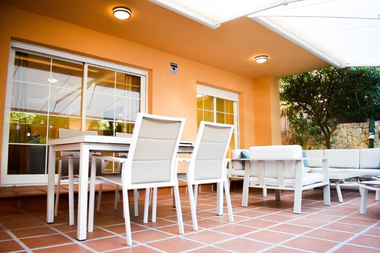 דירות Marbella Playa Residencial Con Piscina מראה חיצוני תמונה